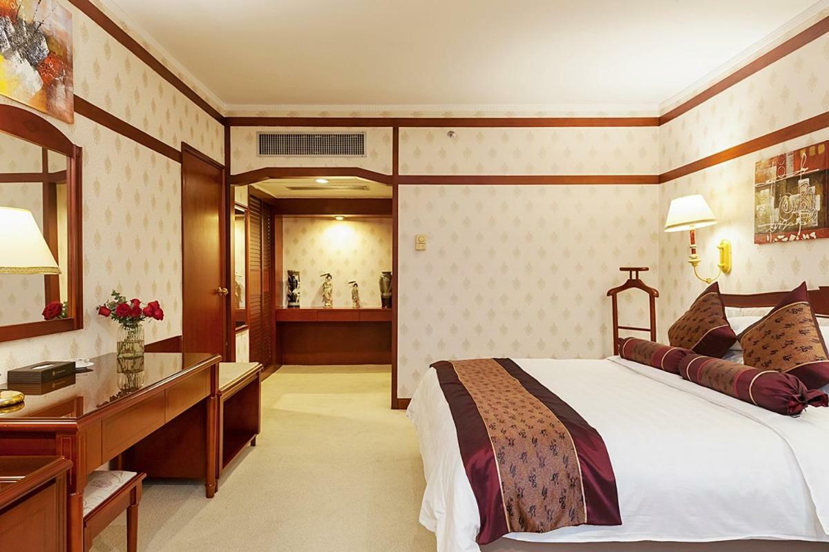 Xiamen Huaqiao Hotel Екстериор снимка